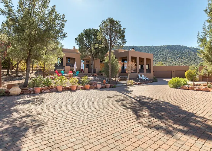 Holiday home Pegasus Ranch - Unique Backs To National Parkforest 3 Acres With Hot Tub A True Escape *