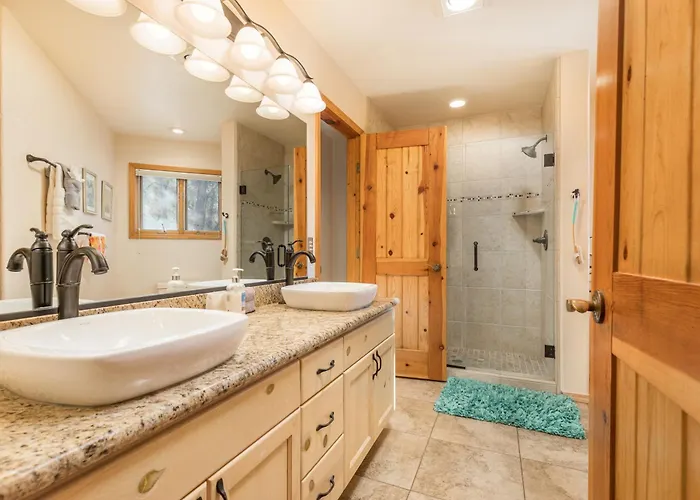 Holiday home Pegasus Ranch - Unique Backs To National Parkforest 3 Acres With Hot Tub A True Escape *