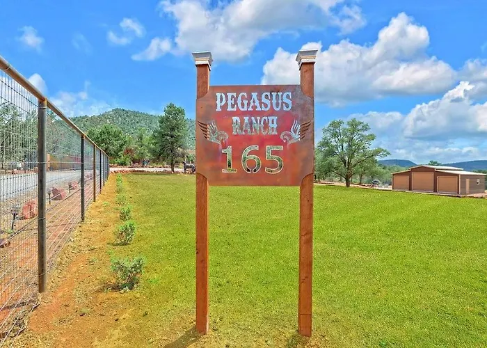 Pegasus Ranch - Unique Backs To National Parkforest 3 Acres With Hot Tub A True Escape *