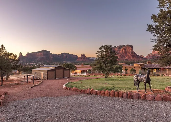 Holiday home Pegasus Ranch - Unique Backs To National Parkforest 3 Acres With Hot Tub A True Escape